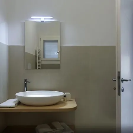 Nice Place In Apartment *