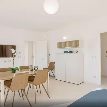 Apartment Nice Place In
